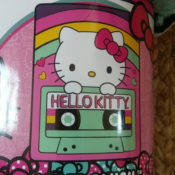 Hello Kitty Cassette Retro Plush Blanket Throw NEW - Picture 2 of 4